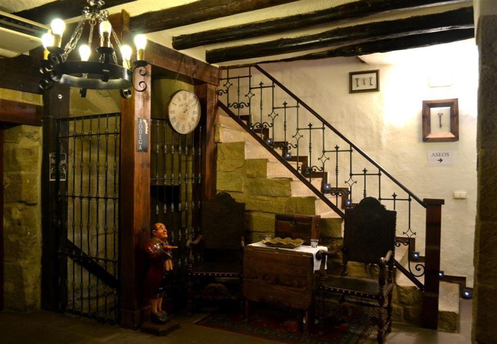 Posada Abadia De Siétamo 外观 照片