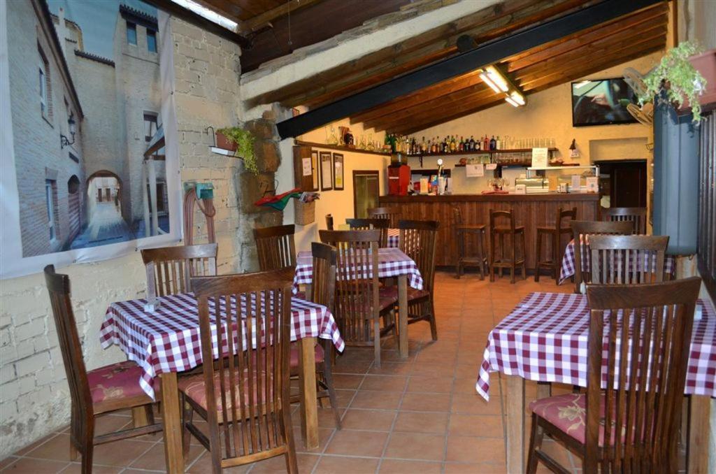 Posada Abadia De Siétamo 外观 照片