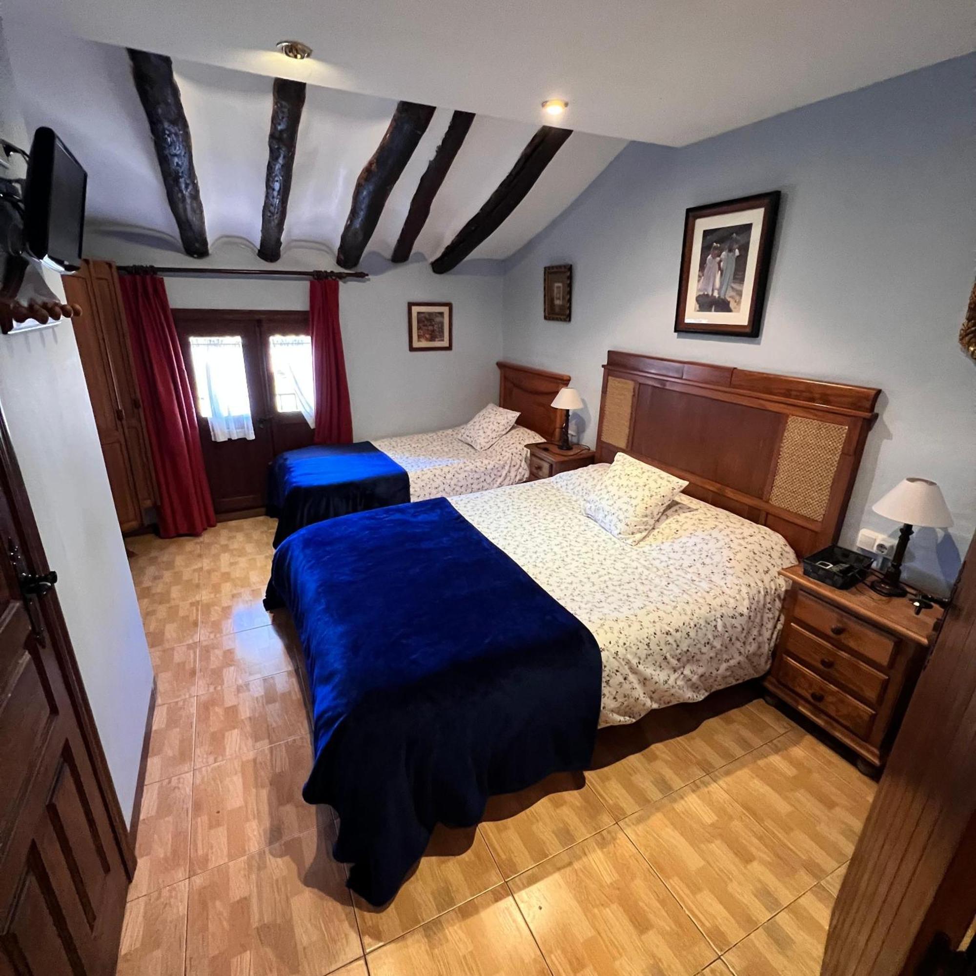 Posada Abadia De Siétamo 外观 照片
