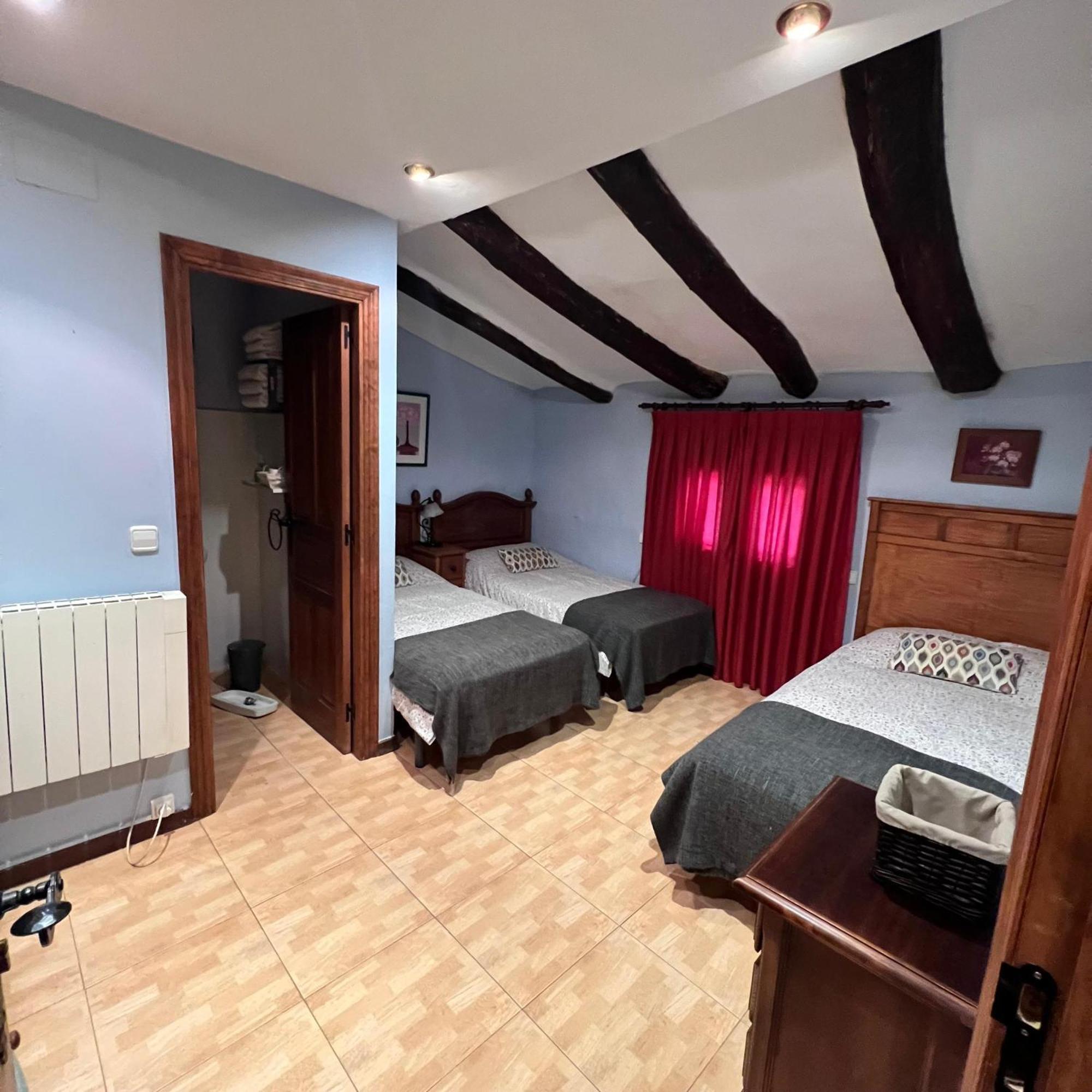 Posada Abadia De Siétamo 外观 照片