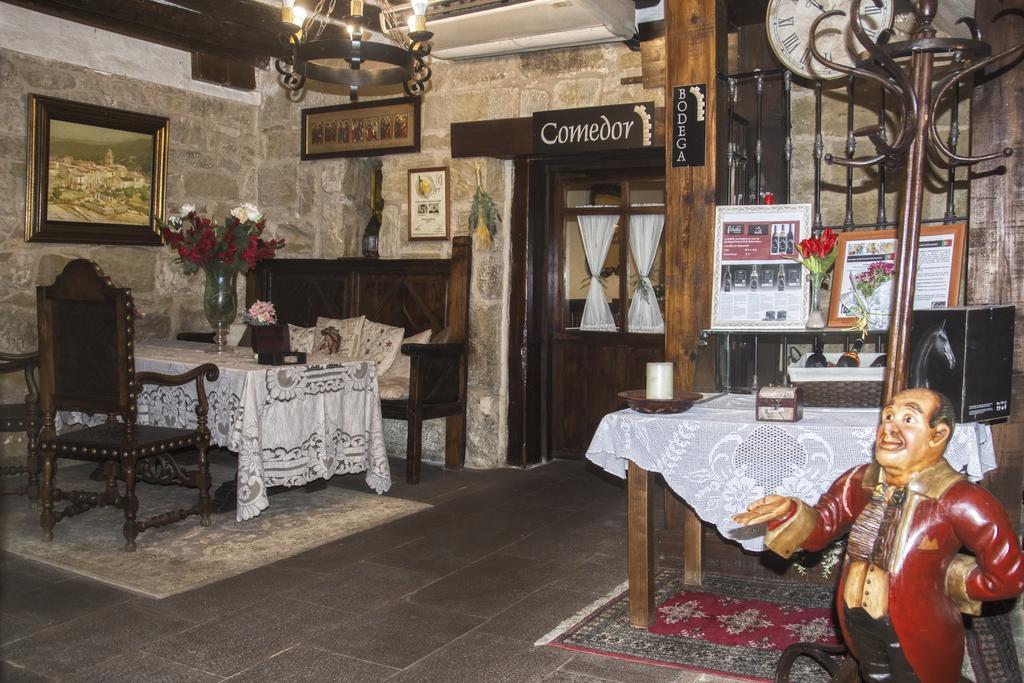 Posada Abadia De Siétamo 外观 照片